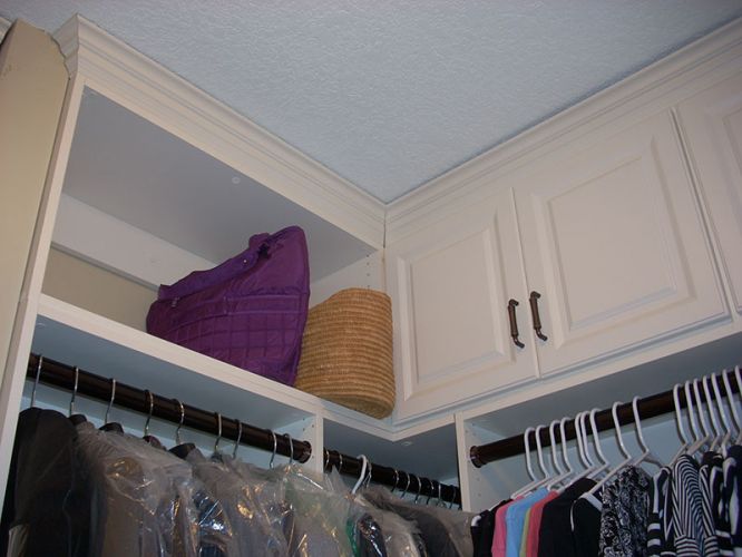 Closet Systems Home Alarm Systems in Des Moines, IA & Cedar Rapids